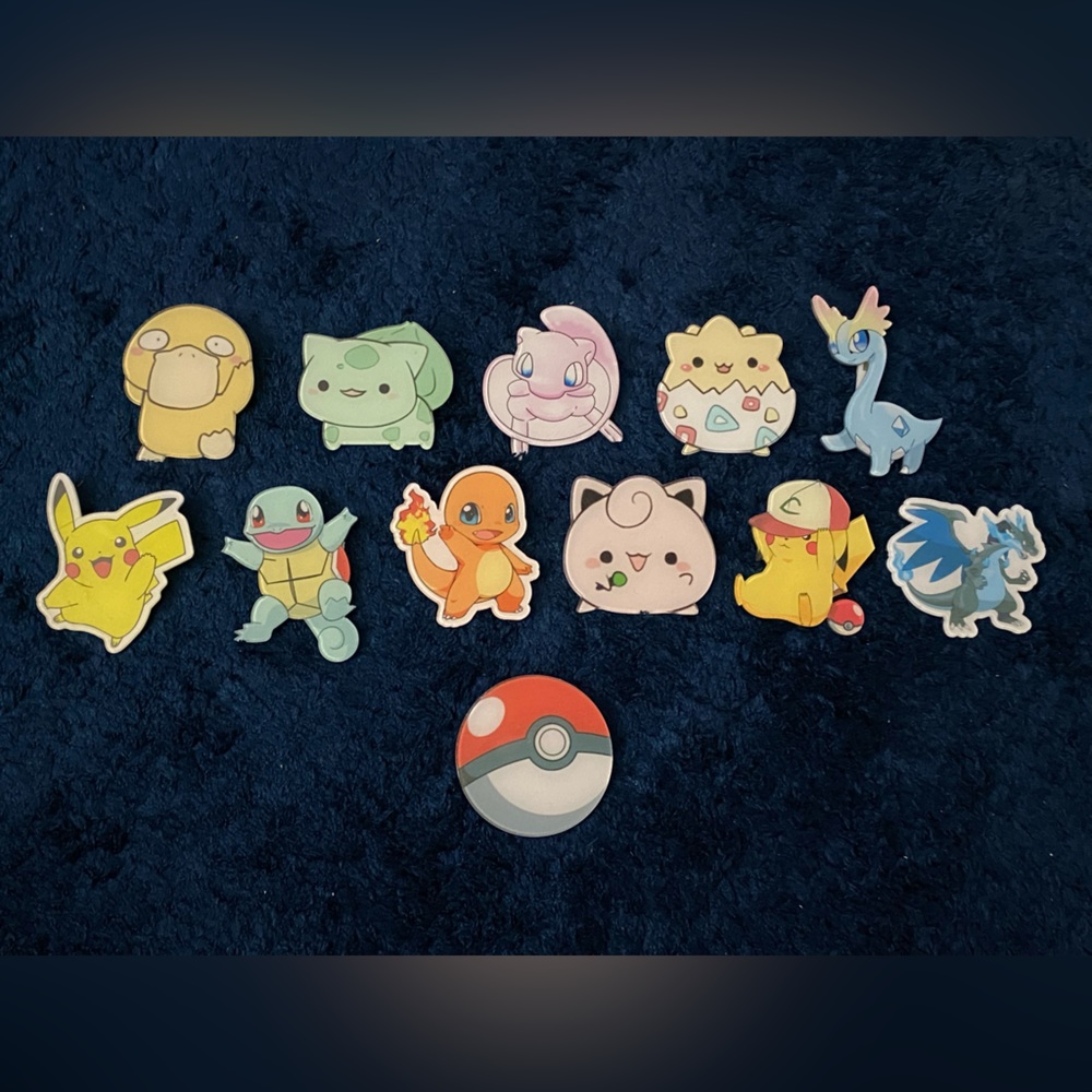 ‼️CLEARANCE‼️ 12pc Pokemon Character Pins